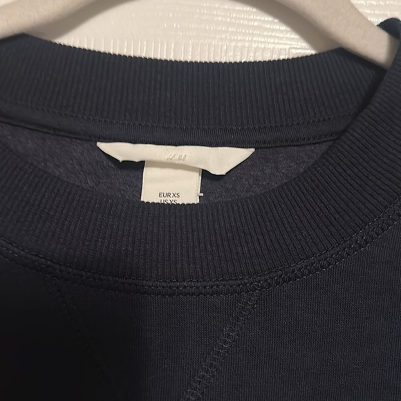 BNWT H&M Navy Blue SOHO Sweatshirt, Sz XS - Picture 4 of 6